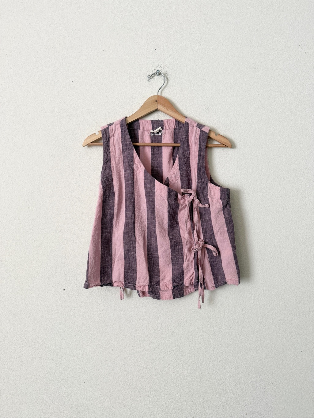 Tbco Small Pink Striped Cotton Tie Top With Matching Shorts — image 3 of 8
